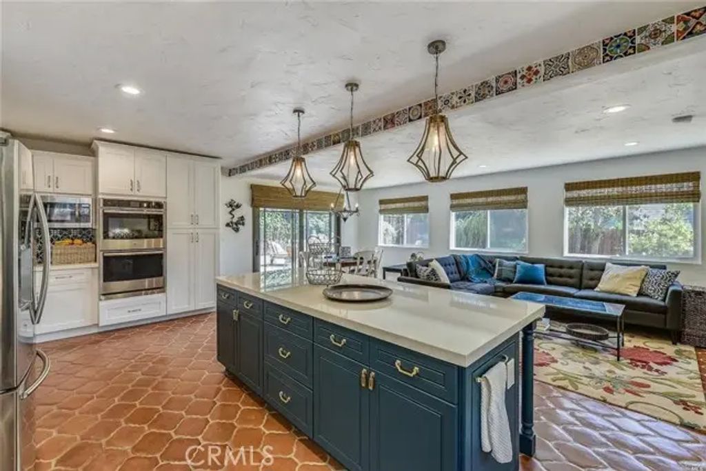 9 El Camino Real, Vallejo