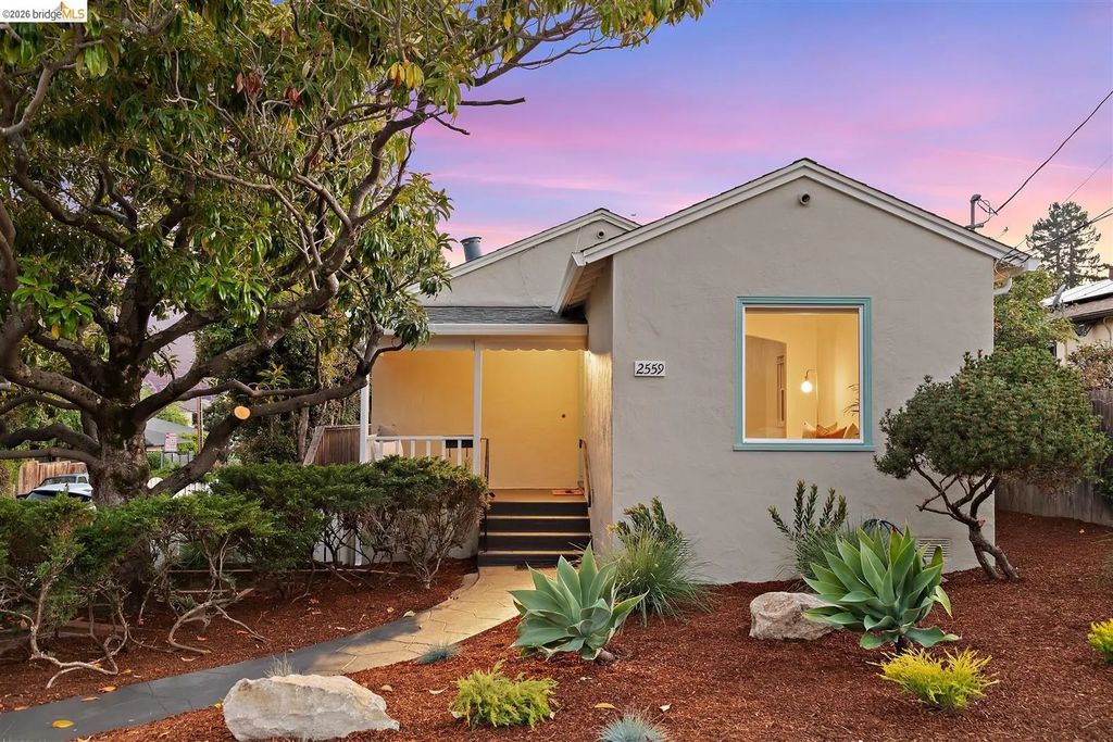 2559 Rampart, Oakland