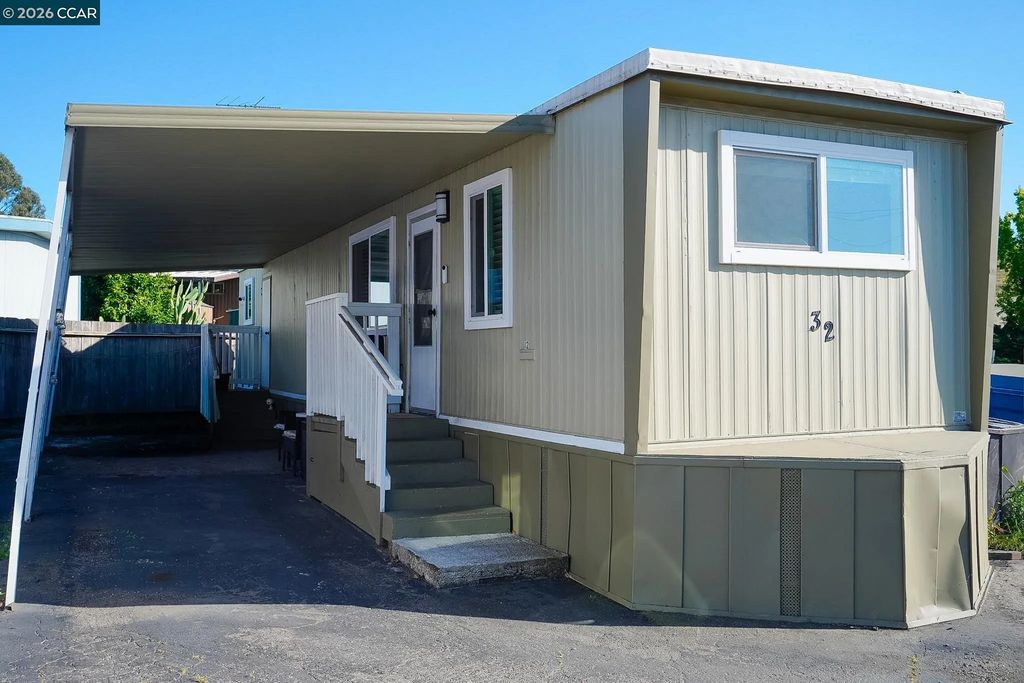 3875 Castro Valley Blvd 32, Castro Valley