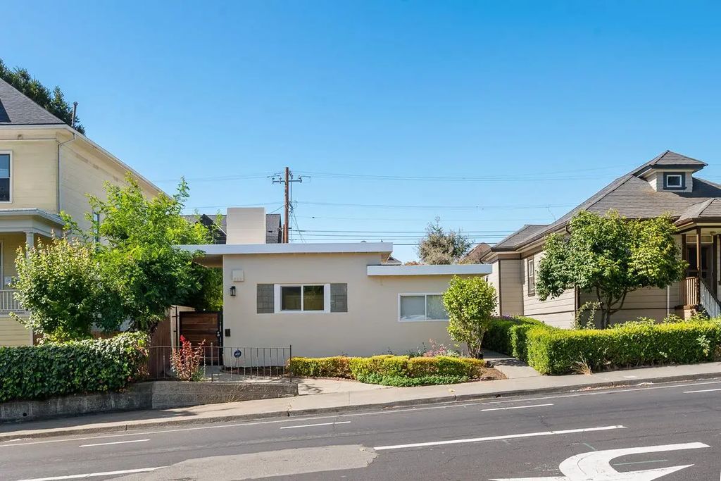 841 Georgia Street, Vallejo