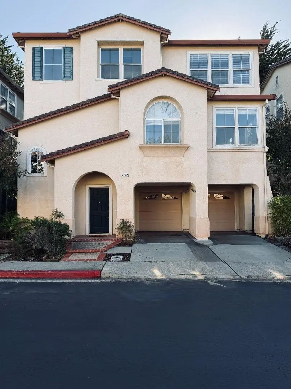 7222 Shannon Park Court, South San Francisco