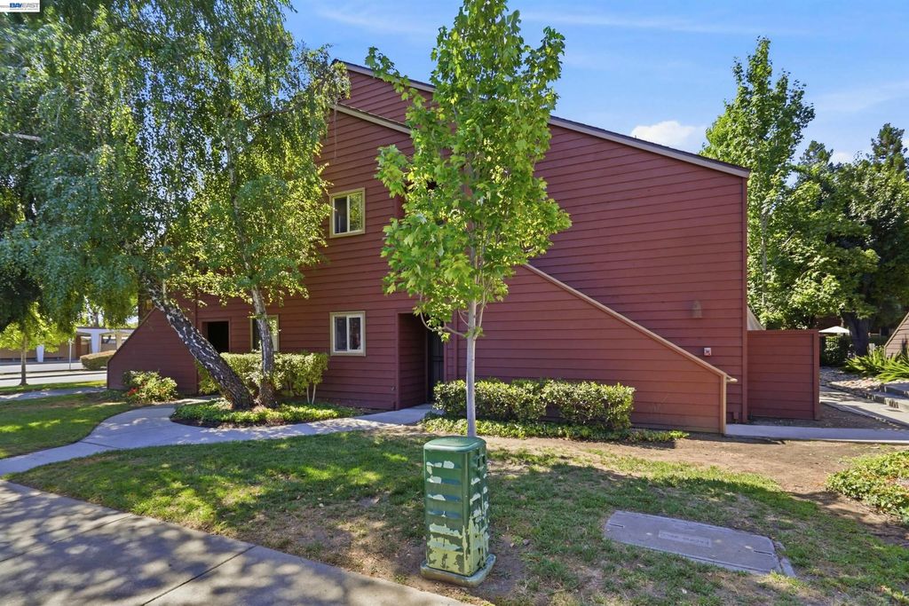 947 Catkin Court, San Jose