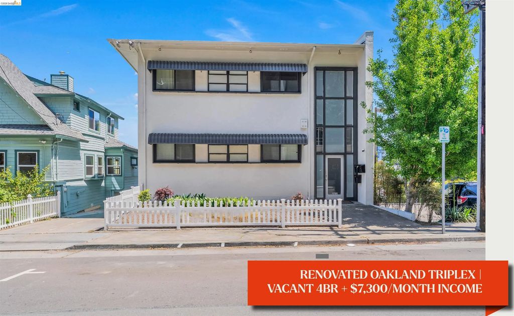 2832 Summit St, Oakland