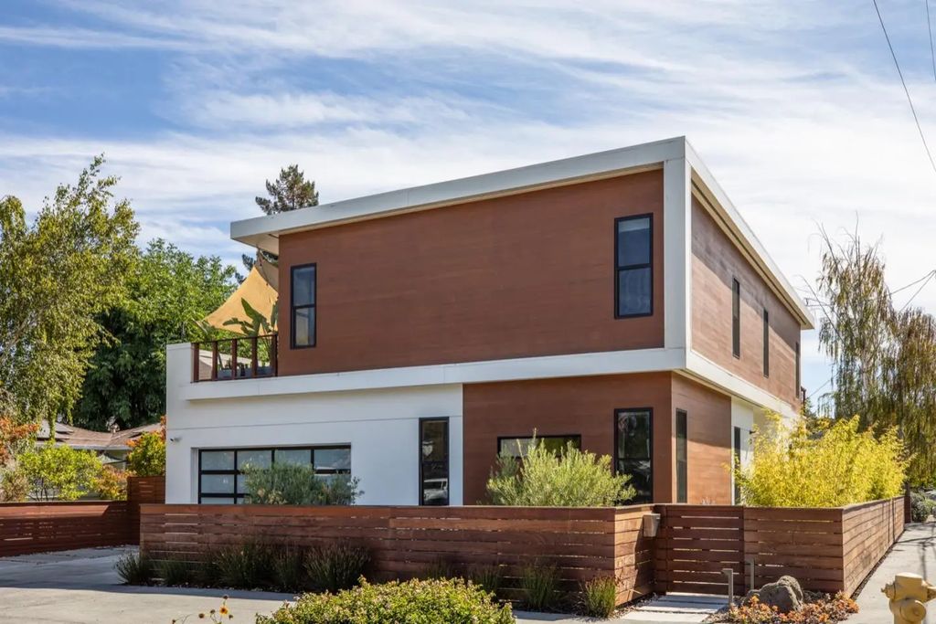 688 12th Avenue, Menlo Park