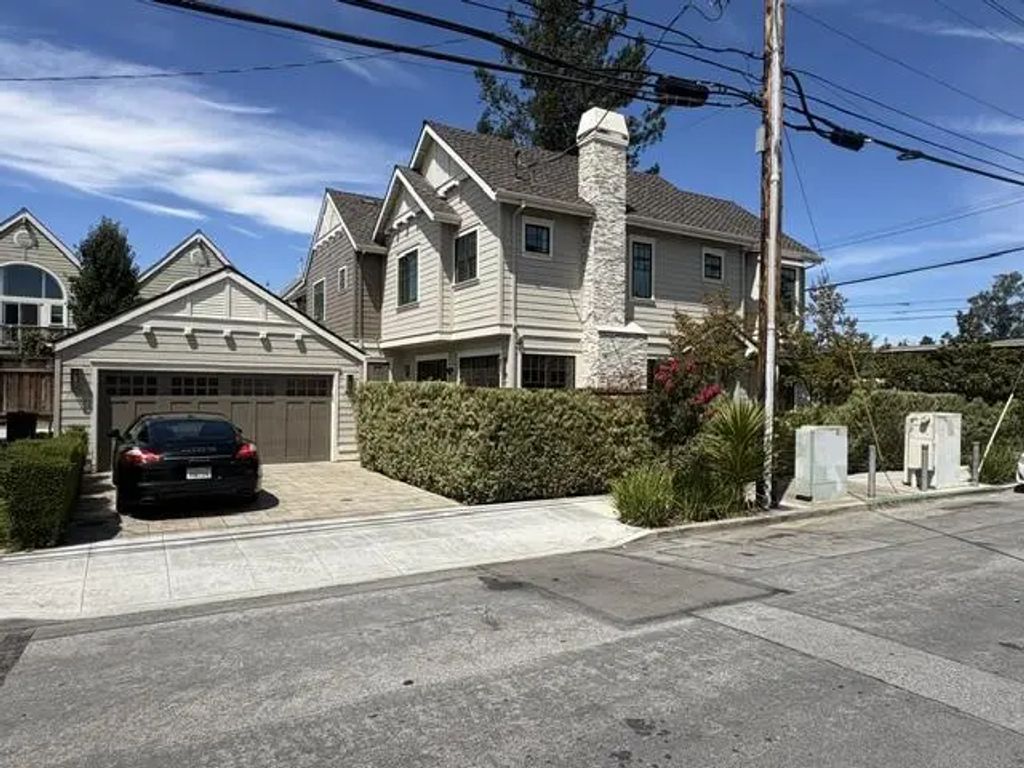 261 E Bellevue Avenue, San Mateo
