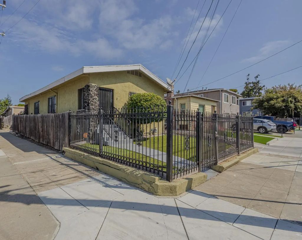 2301 87th Avenue, Oakland