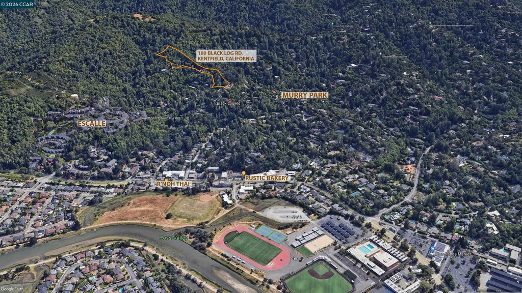100 Black Log Rd, Kentfield