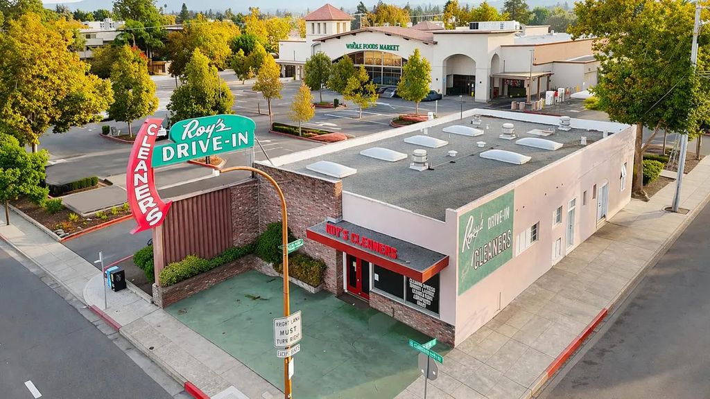 1100 El Camino Real, Redwood City