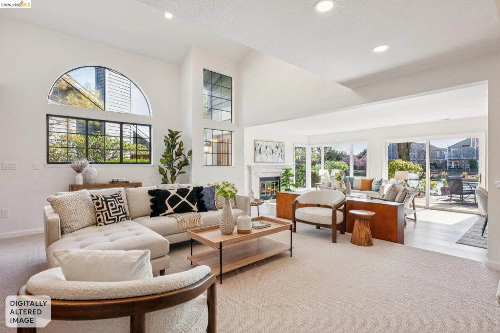 28 Sunny Cove Cir, Alameda