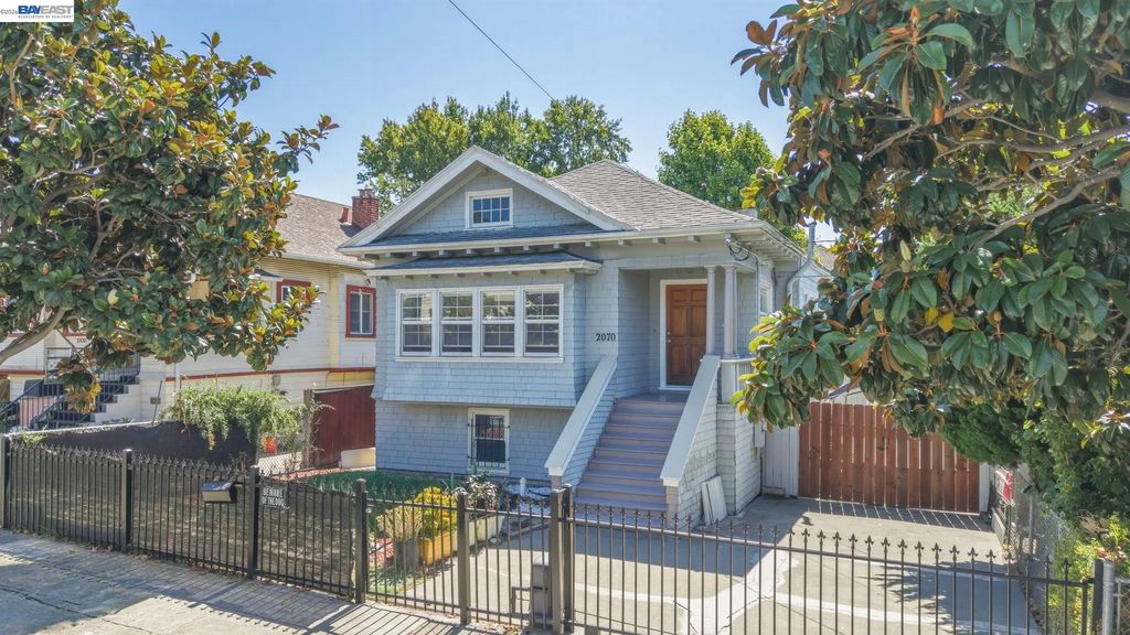 2070 Rosedale Ave, Oakland