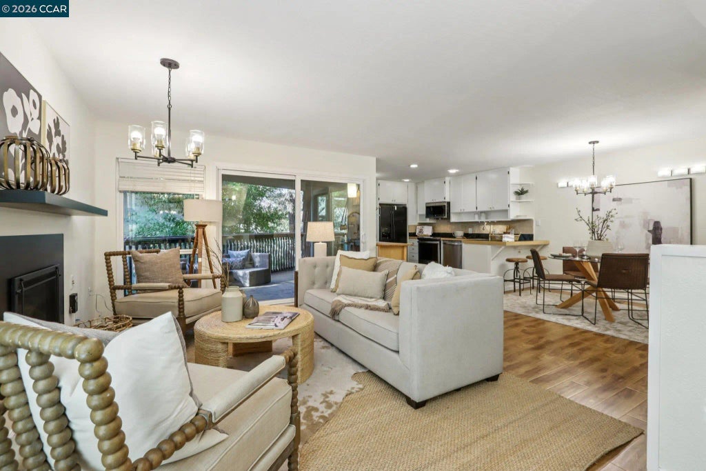 911 Dewing Ave, Lafayette