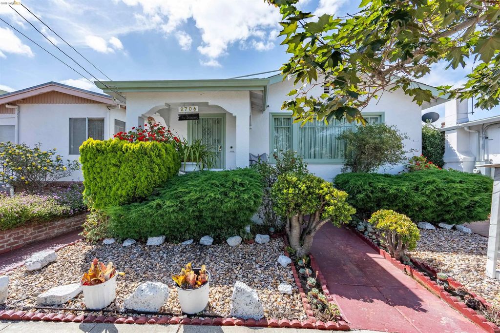 2706 67th Ave, Oakland