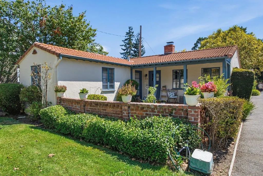 834-836 Addison Avenue, Palo Alto