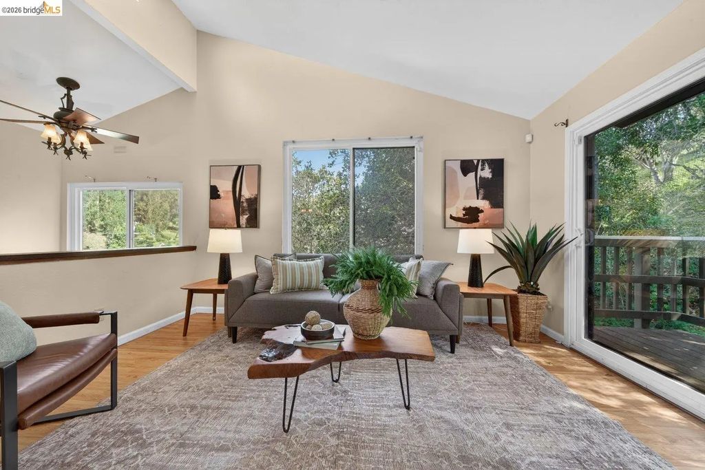 5400 Mountain Blvd 120, Oakland