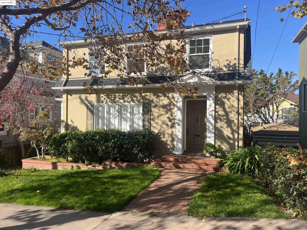 107 Monticello Ave, Piedmont