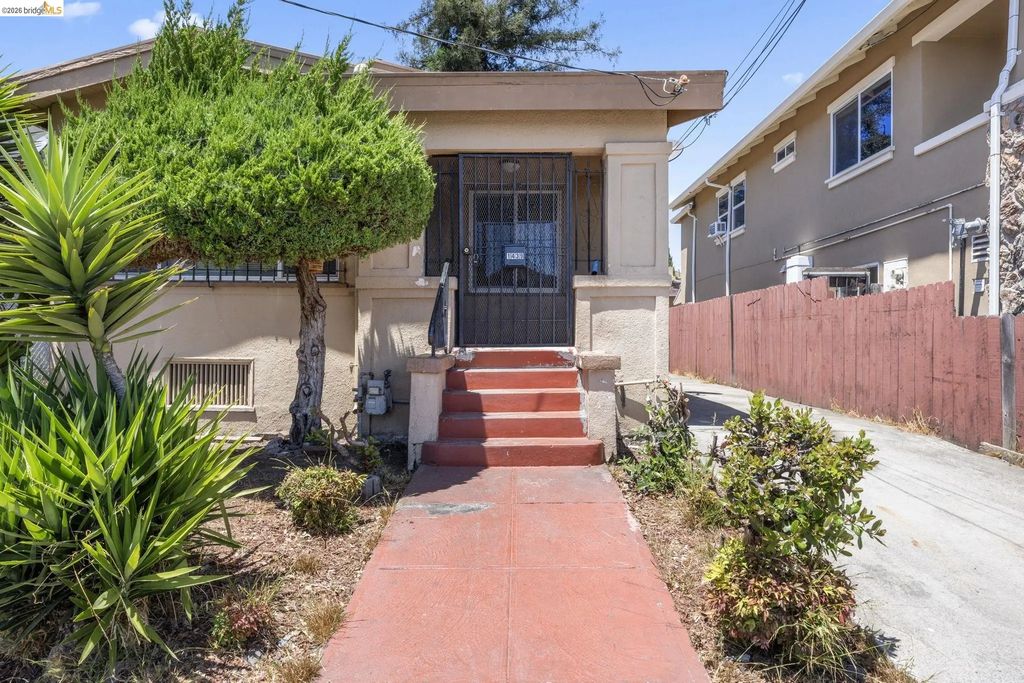 1439 92nd Ave., Oakland