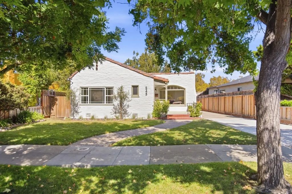 543 Jeter Street, Redwood City