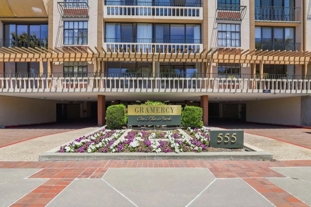 555 Laurel Avenue 122, San Mateo