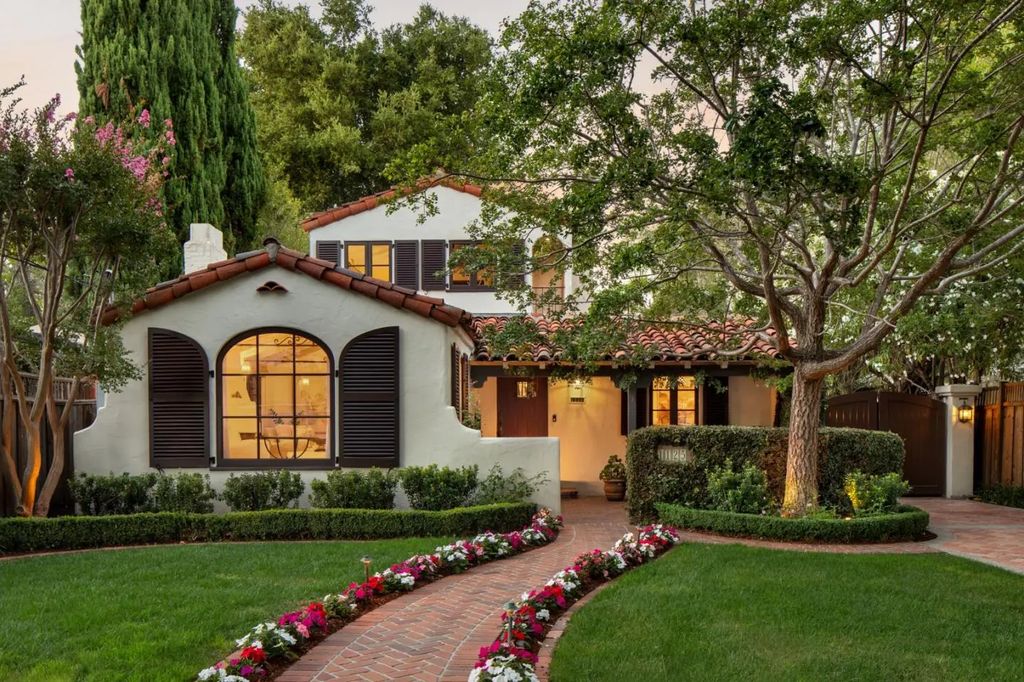 1125 Guinda Street, Palo Alto