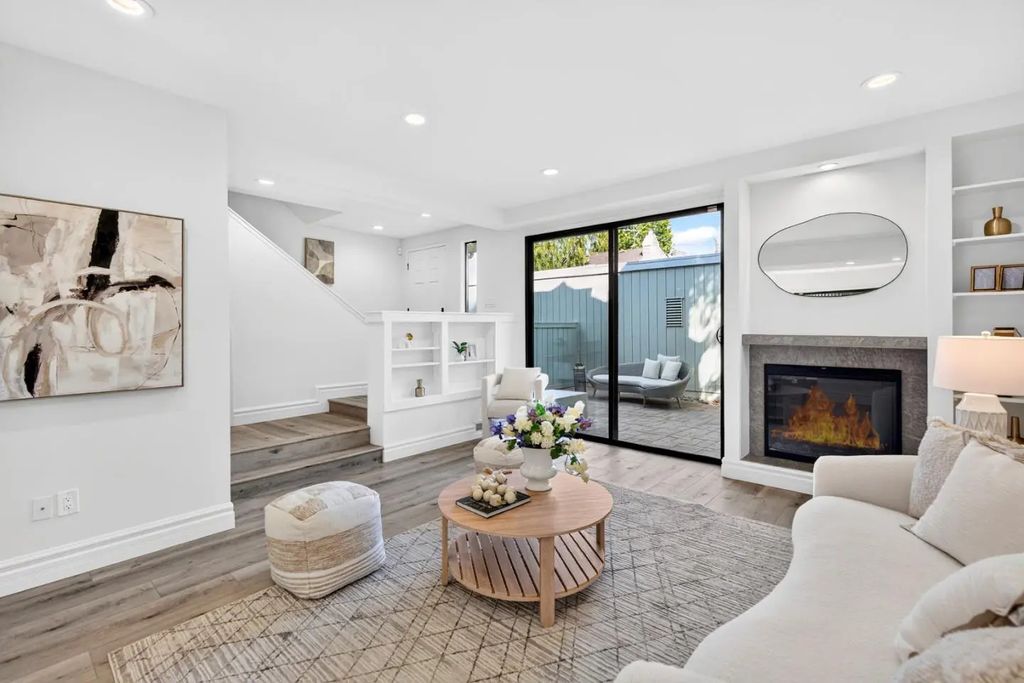 131 Ortega Avenue, Mountain View