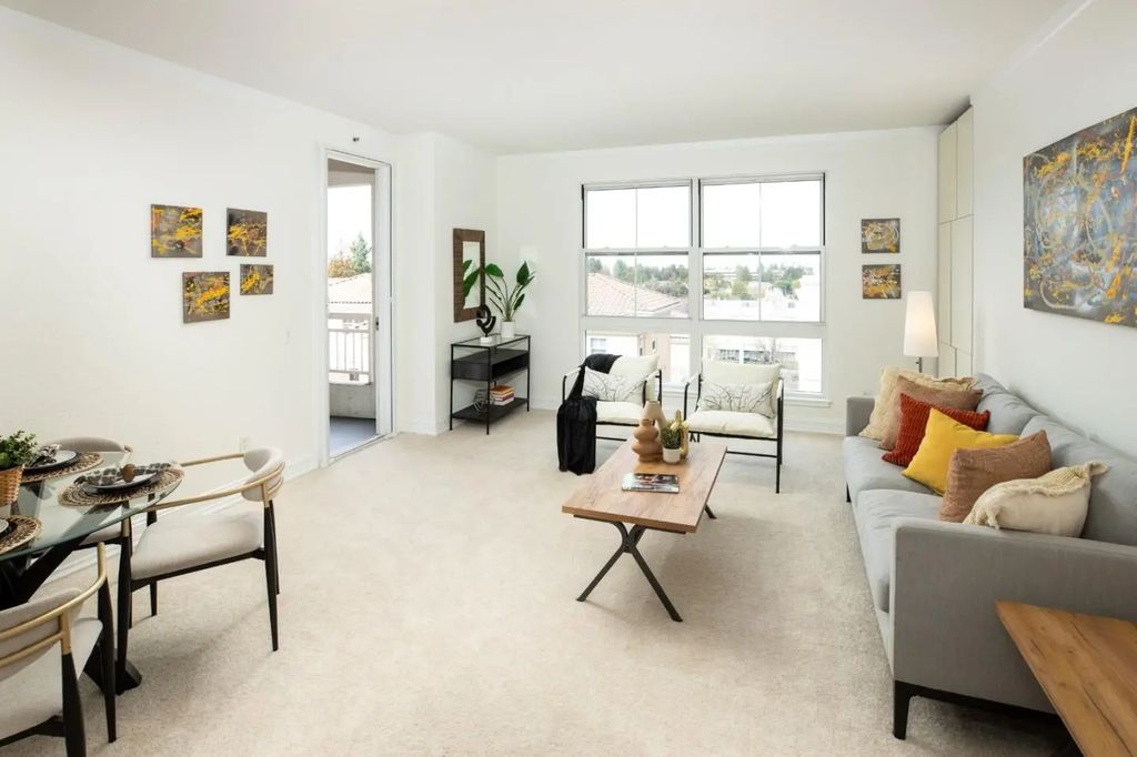 20488 Stevens Creek Boulevard 1607, Cupertino