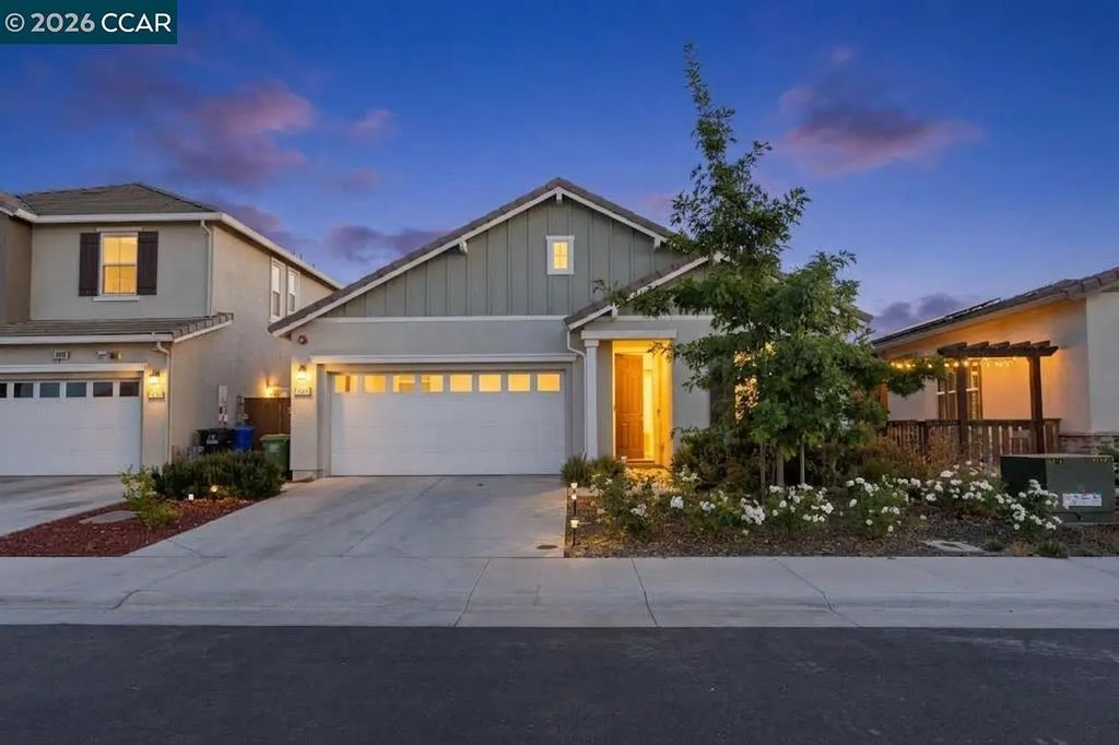8300 Kevin Whiteley Dr, Elk Grove