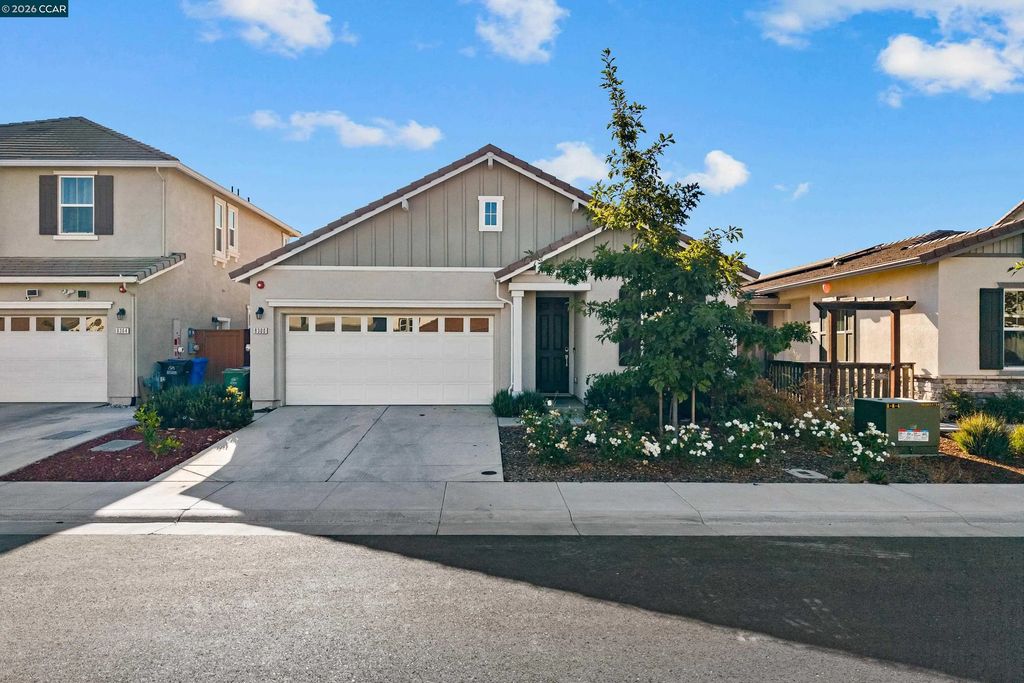 8300 Kevin Whiteley Dr, Elk Grove