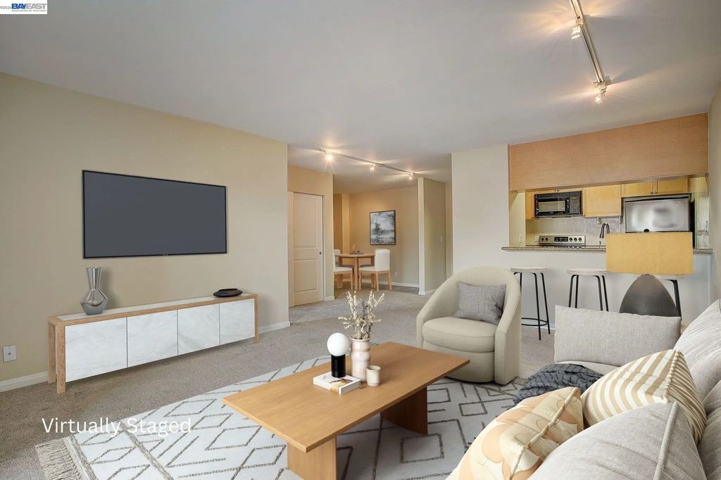 1085 Murrieta Blvd 205, Livermore
