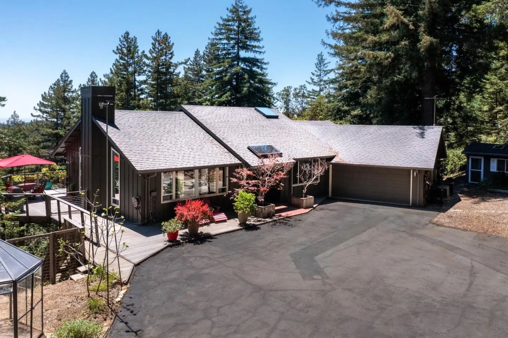 23695 Hutchinson Road, Los Gatos