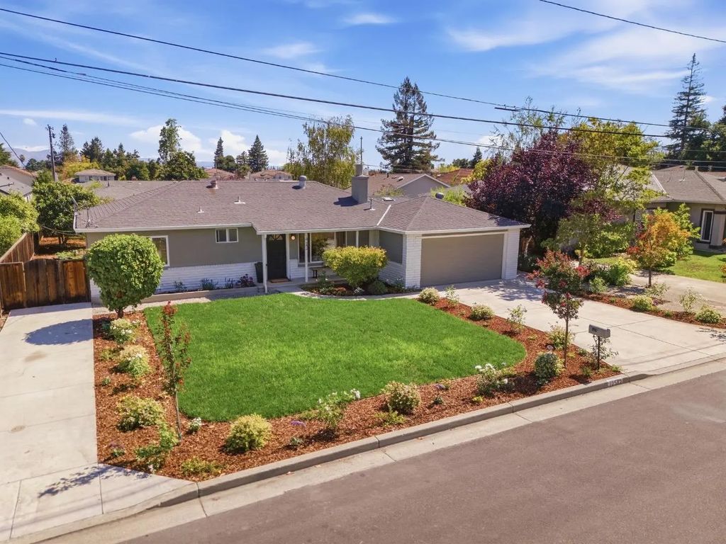 10582 Lonna Lane, Cupertino