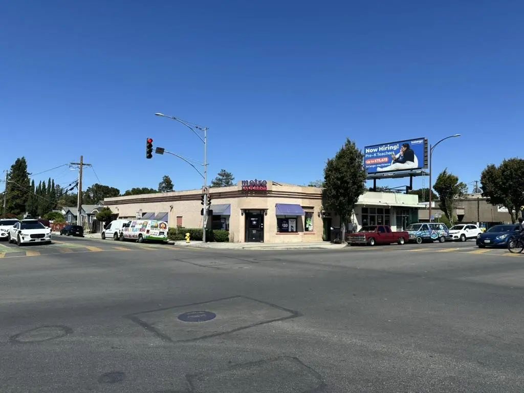 3201-3205 Middlefield Road, Menlo Park