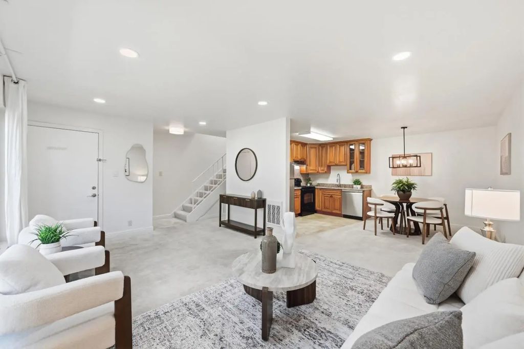 490 Auburn Way 15, San Jose