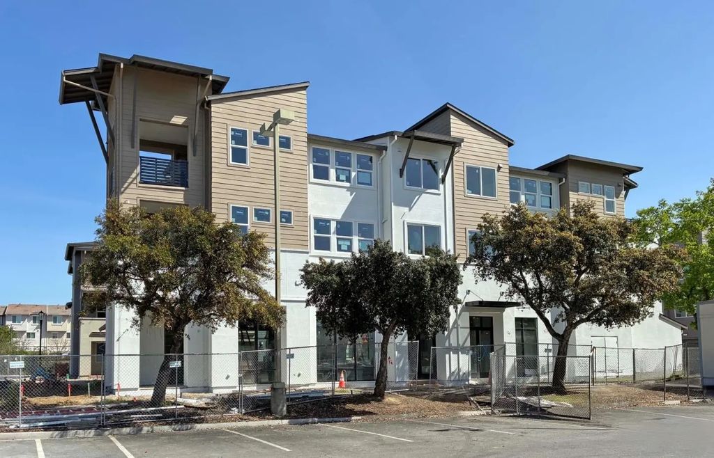 17050 Depot Street 300, Morgan Hill