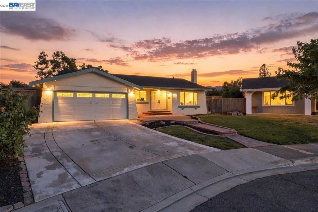 6360 Shorewood Ct, Pleasanton