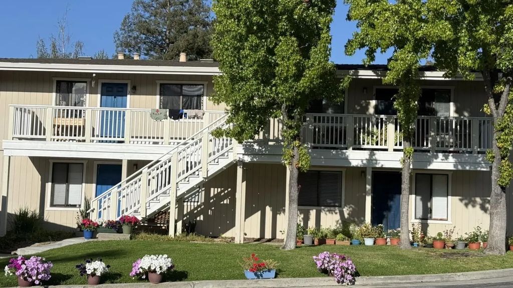 22672 Silver Oak Lane, Cupertino