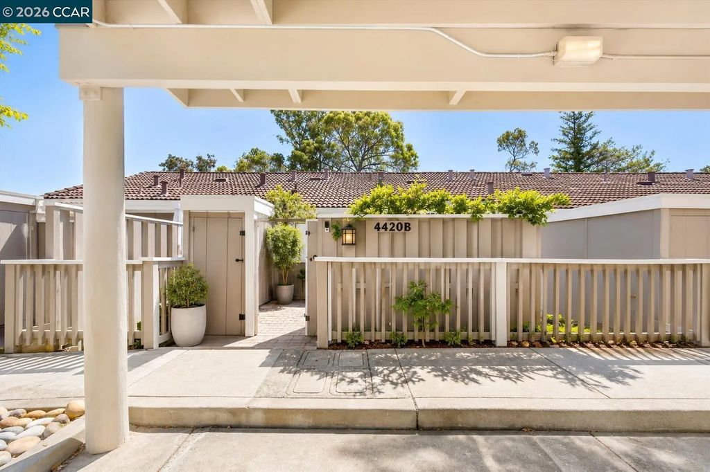 4420 Eagle Peak Rd B, Concord