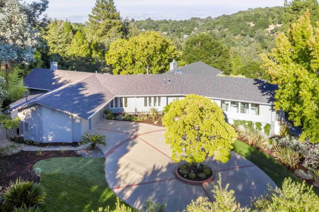 40 Hillbrook Drive, Portola Valley