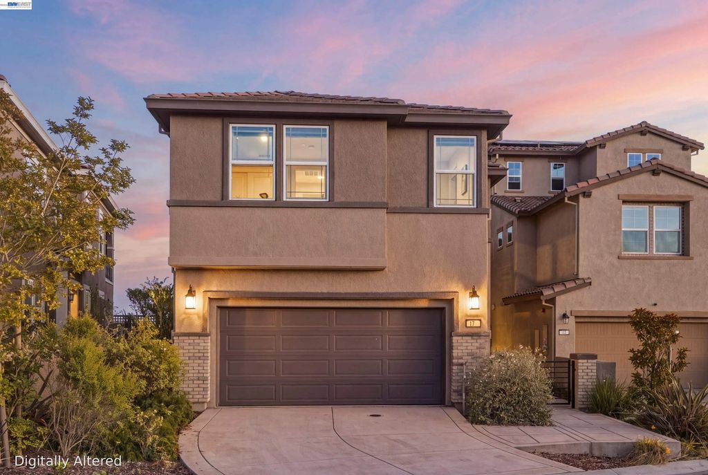 17 Ben Nevis Pl, Hayward