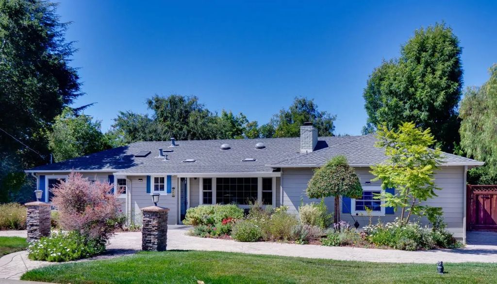 495 Arboleda Drive, Los Altos