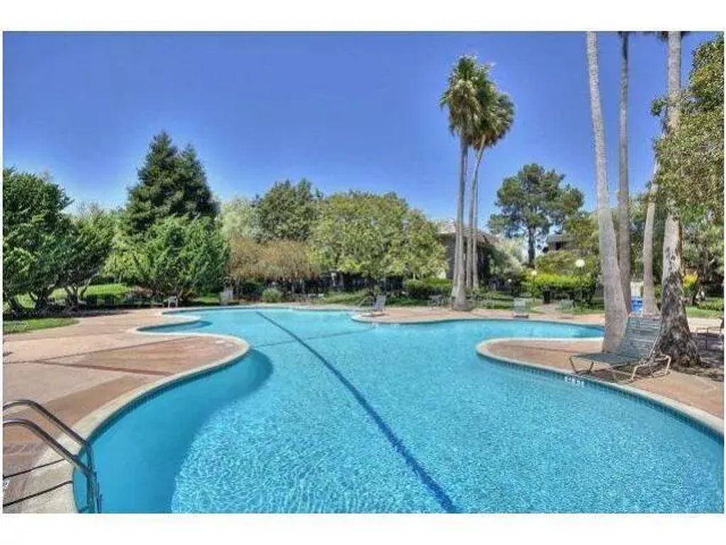 6227 Shelter Creek Lane, San Bruno