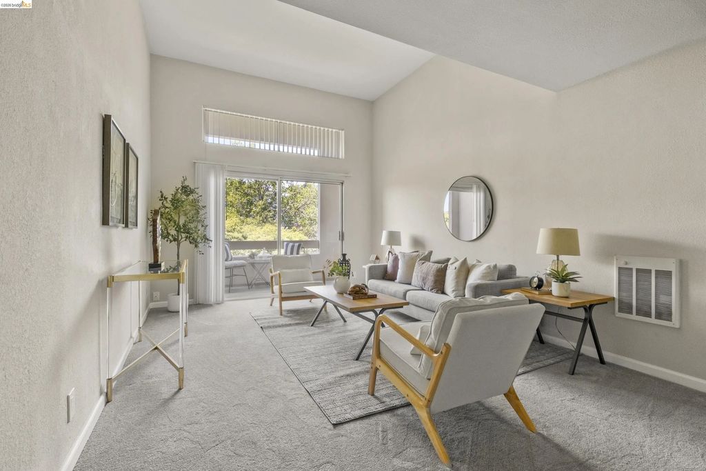 466 Crescent St 307, Oakland