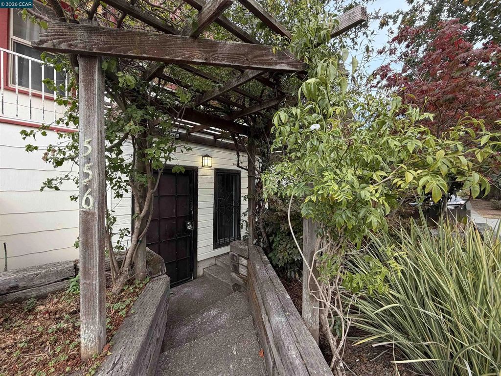 556 Liberty St Downstairs, El Cerrito