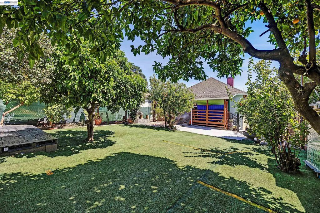 2309 High St, Oakland