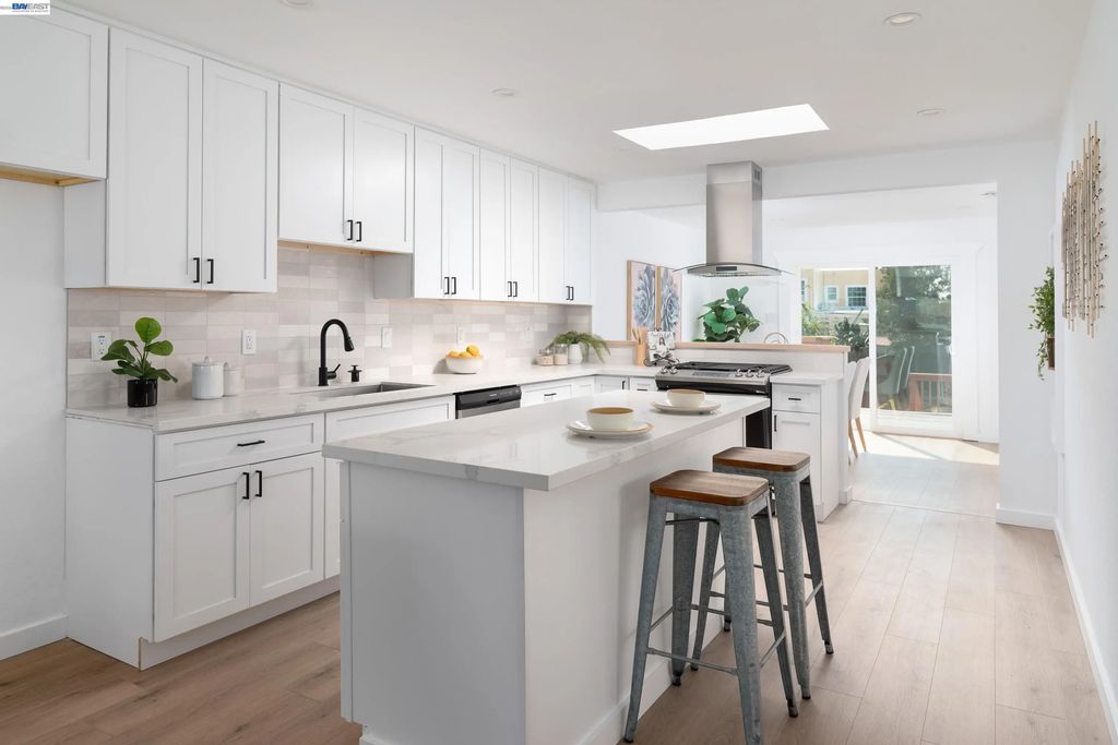1044 86th Ave, Oakland