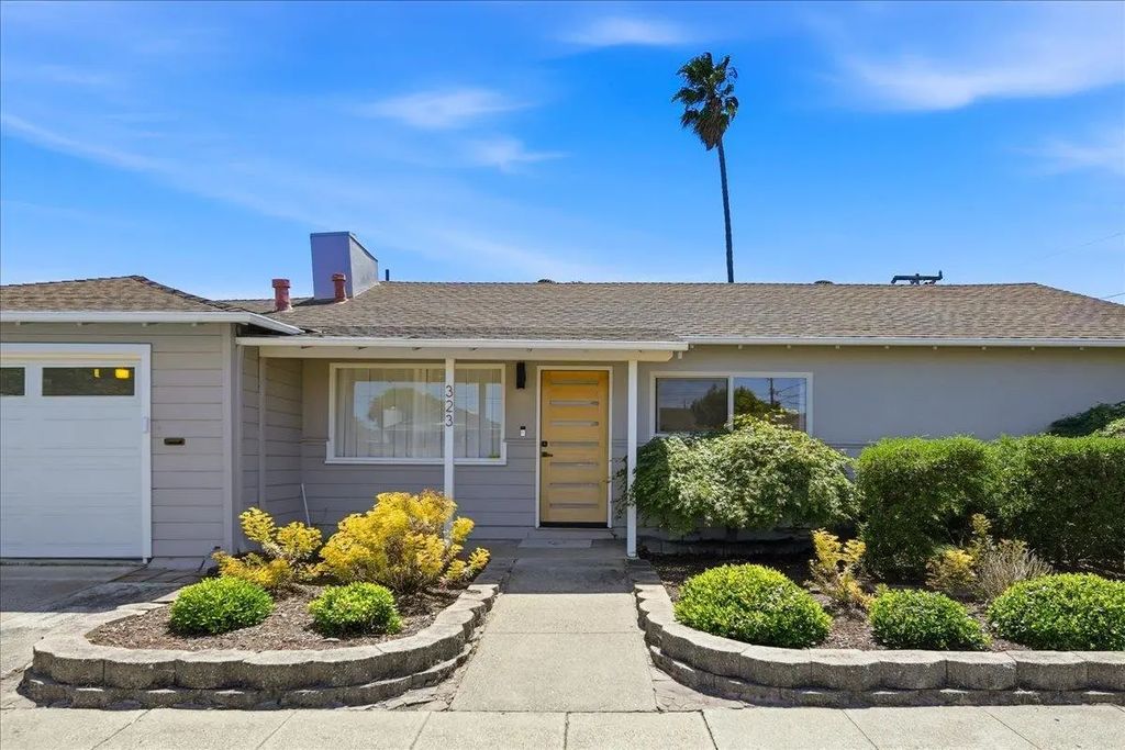 323 Hiller Street, Belmont