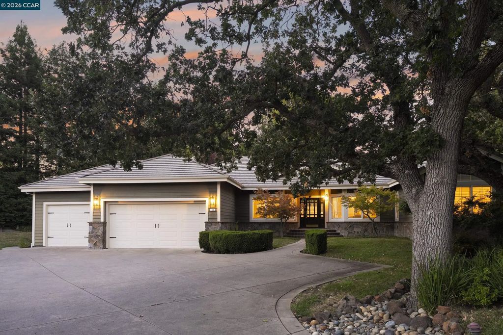 55 Mcconnell Ln, Walnut Creek