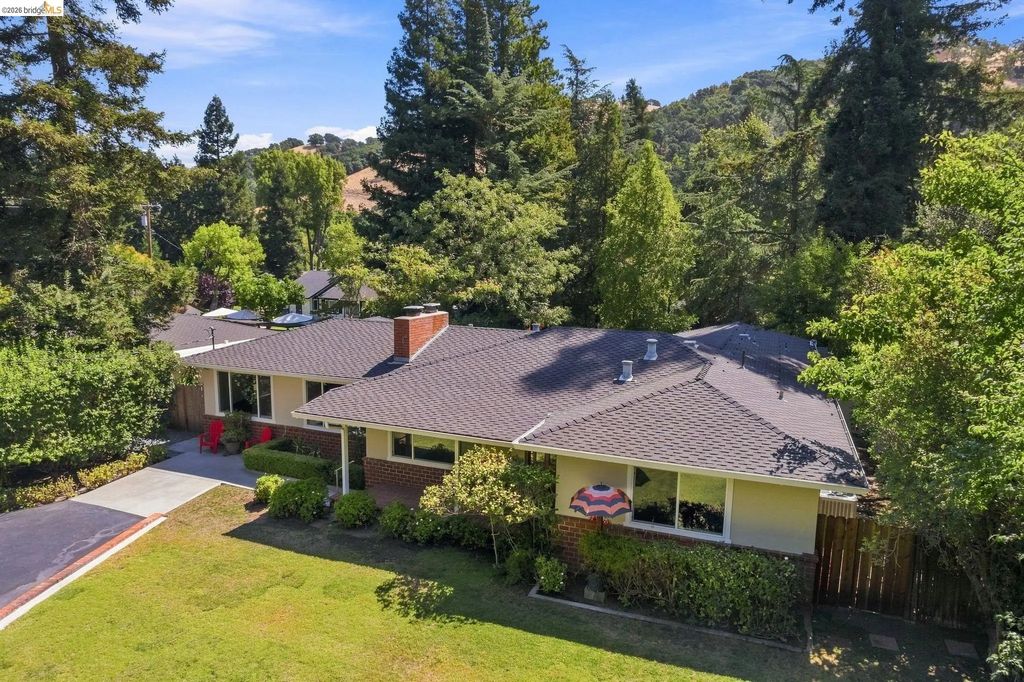 5075 Alhambra Valley Rd, Martinez