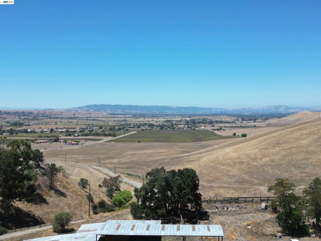 11251 Reuss Rd, Livermore