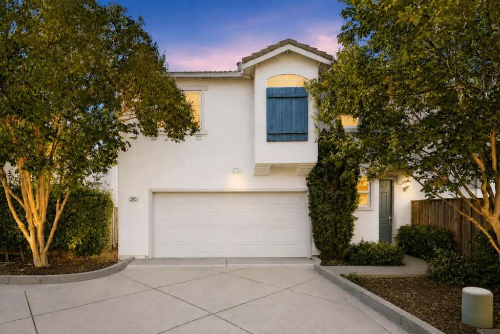 2165 Kingsbury Circle, Santa Clara