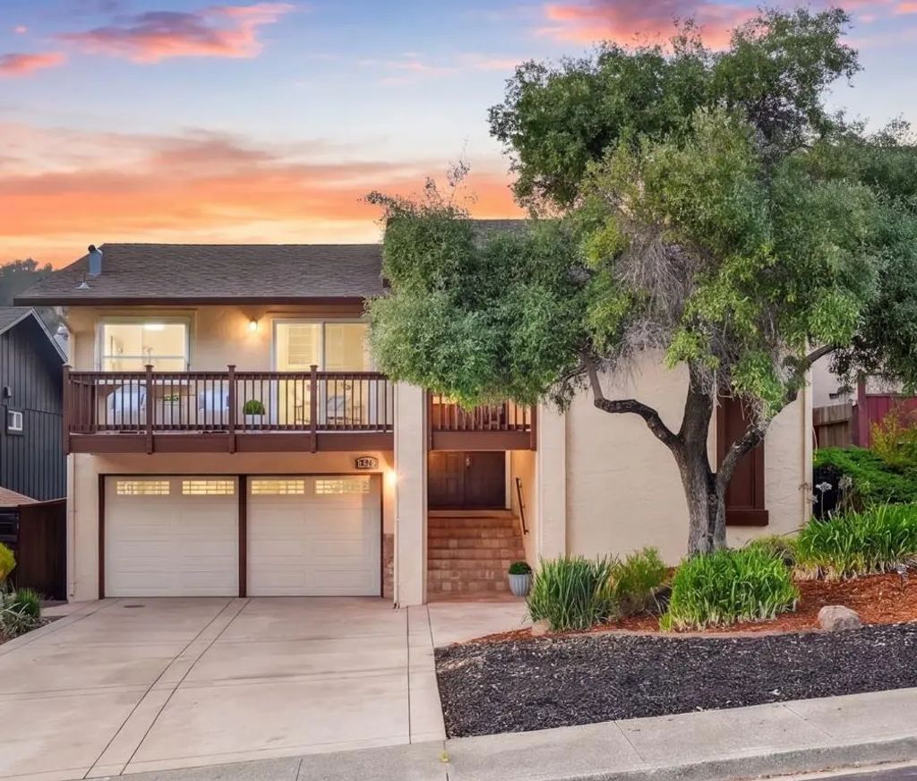 836 Big Bend Drive, Pacifica